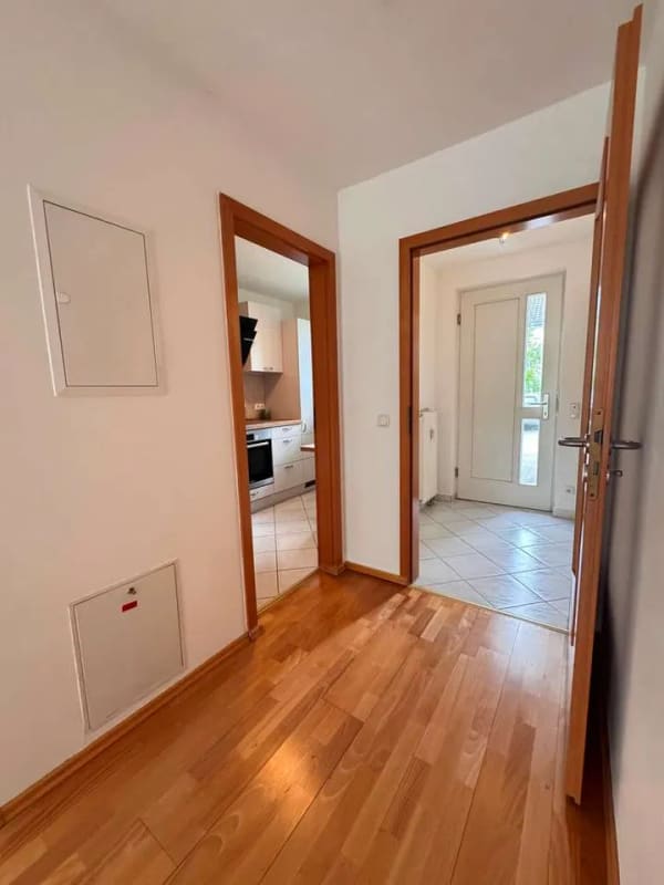 Immobilie in Nuthetal - Bezugsfreie Wohnung/ wie ein Haus, mit Garten und Stellplatz, EBK, 4 Zimmern, 120 m² Nutzfl. - Bild 4