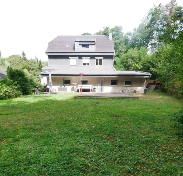 Immobilie in Sulzbach/Saar - Außergewöhnliches Wohnensemble am Wald - ehemaliges Schützenhaus mit viel Platz & zwei zusätzlichen Wohnungen - Bild 3