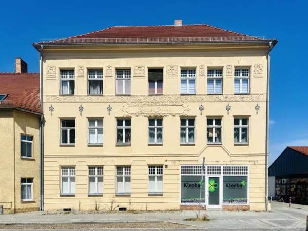Immobilie in Dahme/Mark - Vermietetes Mehrfamilienhaus **Einzeldenkmal** (ca. 34.200 EUR netto p.a.) - Bild 0
