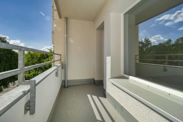 Immobilie in Schwentinental - PROVISIONSFREI! Außen schon gemacht – innen sind Sie dran! 1-Zimmer-Wohnung mit Loggia & Stellplatz - Bild 4