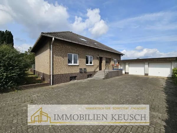 Immobilie in Barenburg - Blick ins Grüne, saniertes, großes 1-2 Fam.-Haus mit Kamin, neuen Bädern, Sonnenterra & Doppelgarage - Bild 0