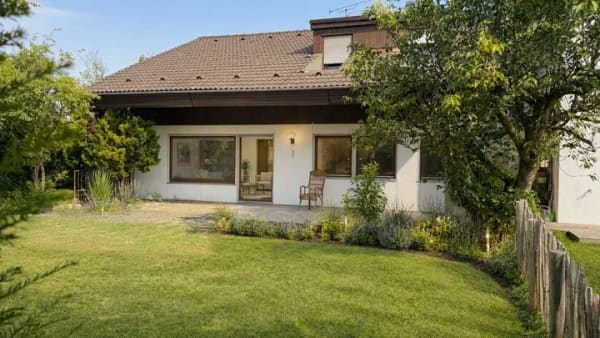 Immobilie in Sauerlach - VIEL PLATZ, VIELE MÖGLICHKEITEN - FAMILIENHAUS MIT GROßEM GARTEN & POTENZIAL - Bild 0