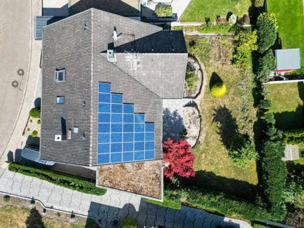 Immobilie in Ubstadt-Weiher - Traumhafte Erdgeschosswohnung mit Garten und Garage in beliebter Wohnlage von Ubstadt - Bild 3