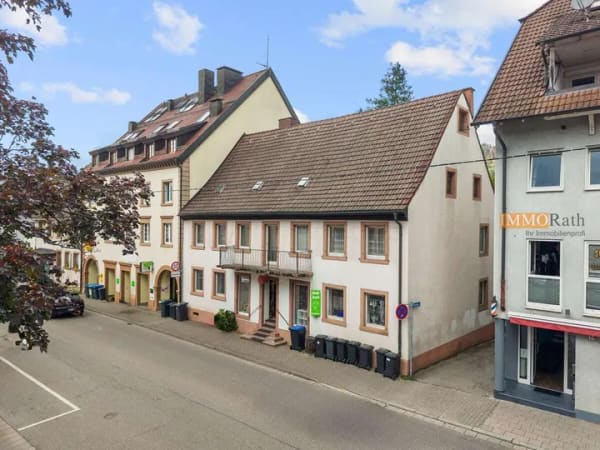 Immobilie in Waldkirch - IMMORath.de - Zwei Häuser mit Ladenfläche und Garten - Bild 1