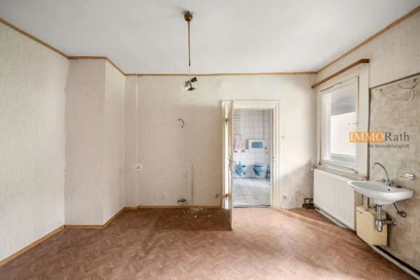 Immobilie in Waldkirch - IMMORath.de - Zwei Häuser mit Ladenfläche und Garten - Bild 3