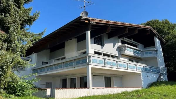 Immobilie in Gstadt am Chiemsee - Die Fraueninsel im Blick und dem See ganz nah  - Bild 2