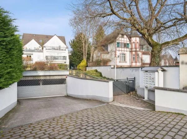 Immobilie in Walluf - Walluf: 4-Zimmer-Eigentumswohnung mit Gartenanteil und Tiefgaragenstellplatz in guter Lage - Bild 1