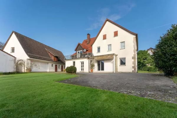 Immobilie in Schwarzenbruck - Landleben pur, Ein-Zweifamilienhaus mit grünem großem  Grundstück - Bild 0