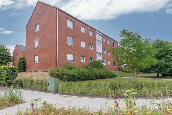 Immobilie in Schortens - 79 m² Wohnkomfort mit Loggia, Keller und Stellplatz in attraktiver Lage von Schortens - Bild 1