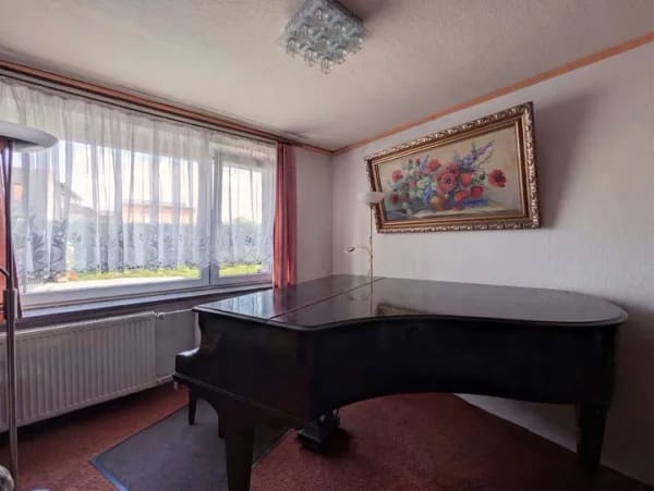 Immobilie in Hoyerswerda - Wojerecy - Attraktives Wohnhaus mit großzügigem Grundstück in beliebter Lage - Bild 3