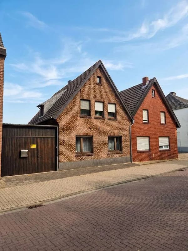 Immobilie in Waldfeucht - Viel Platz für die Familie: Gemütliches Haus auf großzügigem Grundstück - Bild 0