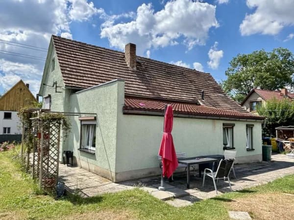Immobilie in Löbau - Wohnhaus mit Garage - Bild 2