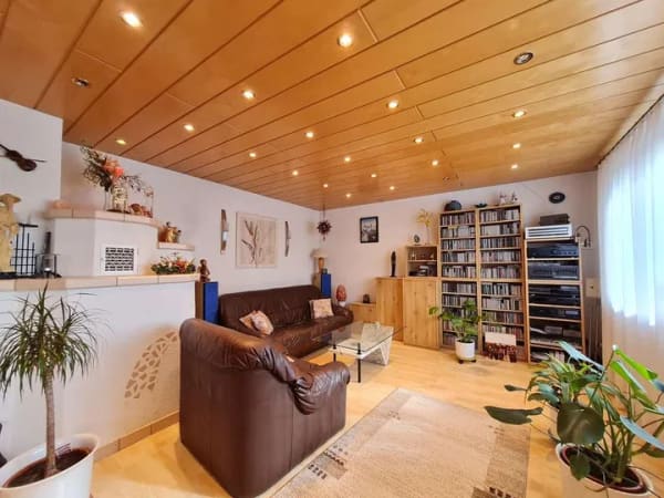 Immobilie in Hochdorf - Freistehendes Mehrfamilienhaus mit Potential und herrlichem Garten - Bild 4