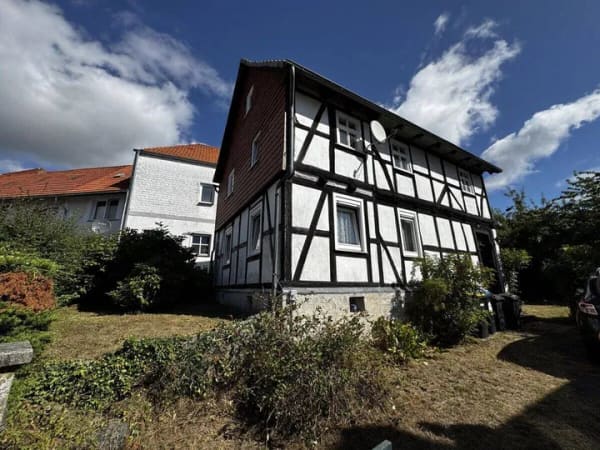Immobilie in Meißner - Historisches Fachwerkhaus mit charmantem Landhausstil in Meißner-Germerode - Bild 0