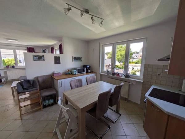 Immobilie in Hebertshausen - TOP 4-Zimmer-Maissonette-Wohnung -provisionsfrei - Bild 1