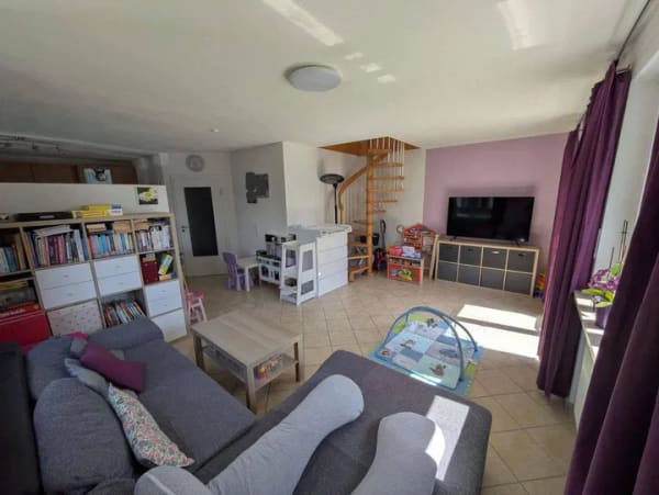 Immobilie in Hebertshausen - TOP 4-Zimmer-Maissonette-Wohnung -provisionsfrei - Bild 2