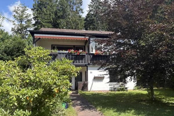 Immobilie in Fichtelberg - Idyllische Randlage mit eigenem Wald - Bild 1