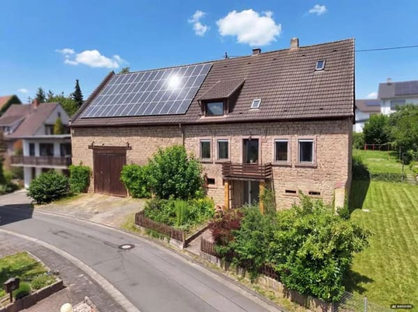 Immobilie in Katzweiler - Historisches Familienidyll mit riesigem Garten und XXL-Scheune - Bild 0