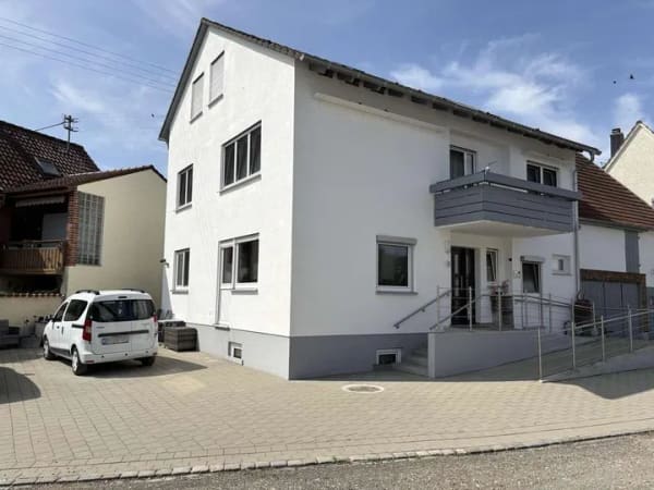 Immobilie in Achstetten - Zweifamilienhaus für die große Familie  - Bild 1