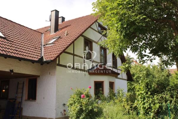 Immobilie in Röttenbach - ***Paradiesisches Schnäppchen sucht Handwerker. Familien- oder Generationenhaus + ELW in sehr belieb - Bild 0