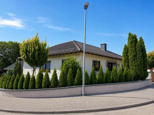 Immobilie in Gabsheim - Möbliert. Modernisiert. Großzügig - Bungalow in Gabsheim - Privatverkauf - Bild 1