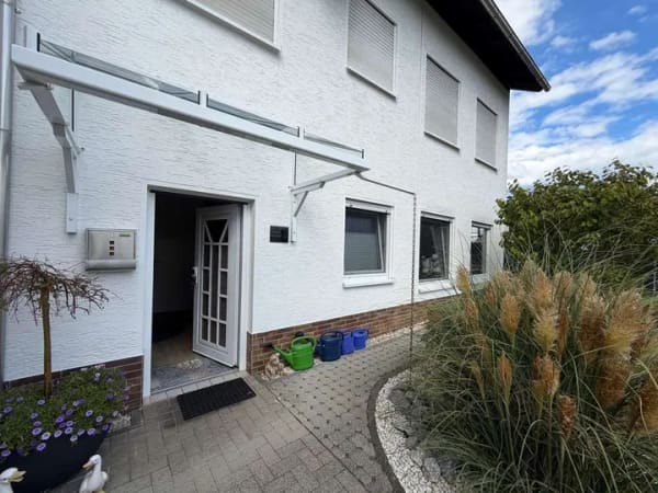 Immobilie in Sinn - Zwei Wohnbereiche. Ein Zuhause! - Bild 0