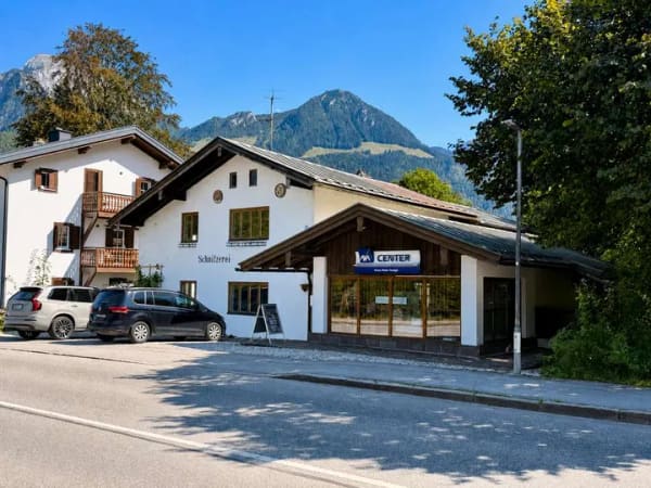 Immobilie in Schönau am Königssee - Viel Raum, großes Grundstück und Entwicklungspotenzial - Bild 0
