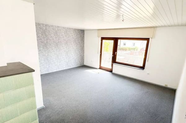 Immobilie in Ettlingen - REIHENENDHAUS MIT TERRASSE, GARTEN, HOFFLÄCHE UND GARAGE IN VERKEHRSBERUHIGTER SPIELSTRASSE - Bild 3