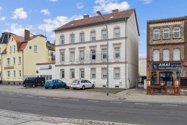Immobilie in Delitzsch - Investieren in zentraler Lage - Mehrfamilienhaus mit 6 Einheiten in Delitzsch - Bild 1