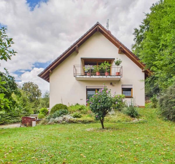 Immobilie in Greifenstein - Idyllisches Einfamilienhaus am Waldrand von Greifenstein-Ulm  - Bild 0