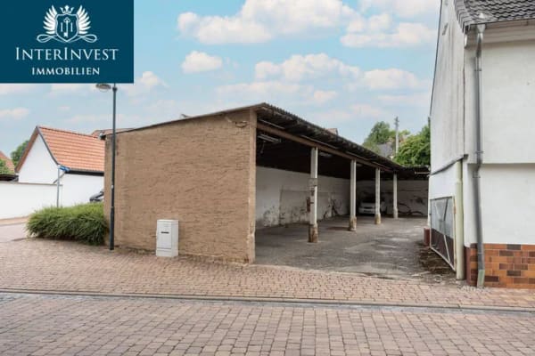 Immobilie in Hecklingen - Ihr neues Zuhause direkt am Marktplatz - viel Platz für Familie & Generationen plus 6 Stellplätze - Bild 4