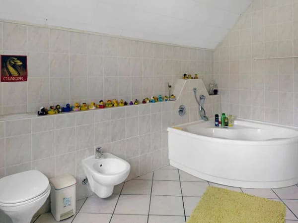Immobilie in Willebadessen - Familienfreundliches Wohnhaus in Löwen mit Garten, Terrasse und Wintergarten - Bild 4