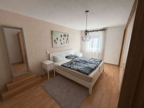 Immobilie in Nittendorf - 2-Zimmer-Eigentumswohnung in Nittendorf mit Aufzug + TG-Stellplatz - Bild 1