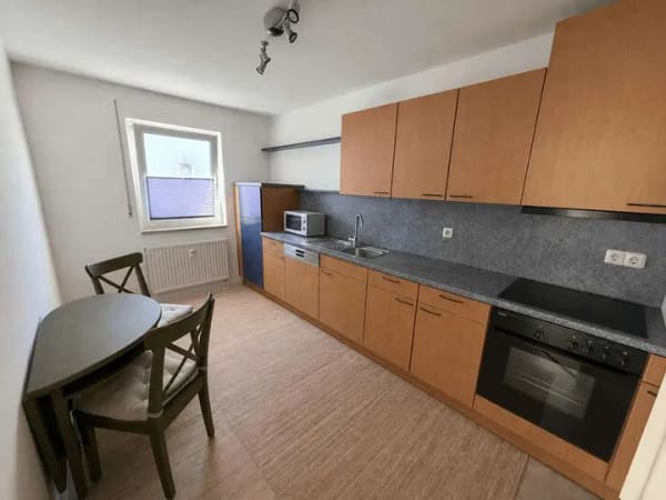 Immobilie in Nittendorf - 2-Zimmer-Eigentumswohnung in Nittendorf mit Aufzug + TG-Stellplatz - Bild 3