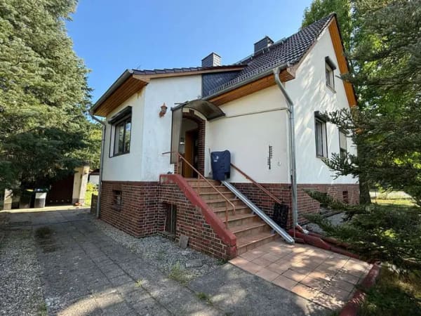 Immobilie in Dallgow-Döberitz - Ausbaufähiges Siedlerhaus in Toplage-Bahnhofsnah - Bild 0