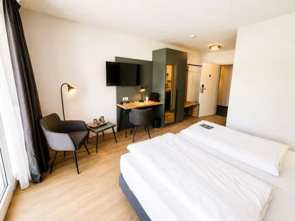 Immobilie in Schwetzingen - Drei Hotel-Apartments im ACHAT Hotel Schwetzingen – Attraktive Kapitalanlage mit 6,3 % Rendite! - Bild 4