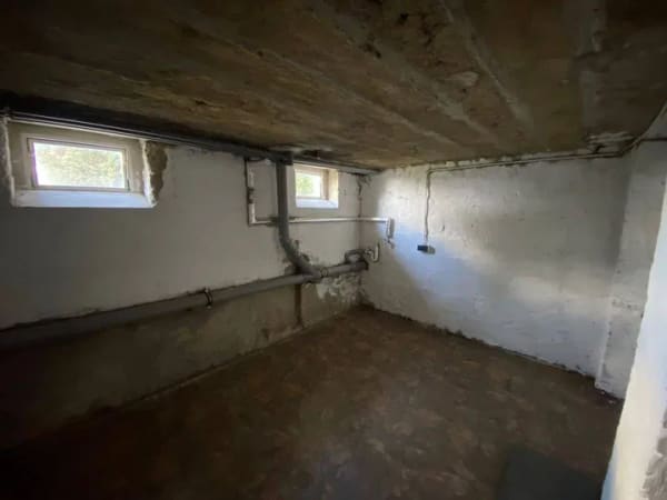 Immobilie in Pöhl - Charmante Eigentumswohnung in Pöhl-Christgrün – 70 m², Terrasse & bezugsfrei für 49.000 € - Bild 2