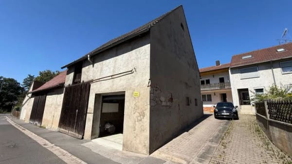 Immobilie in Lisberg - Doppelhaus mit Nebengebäuden und Scheune in Trabelsdorf - Bild 3
