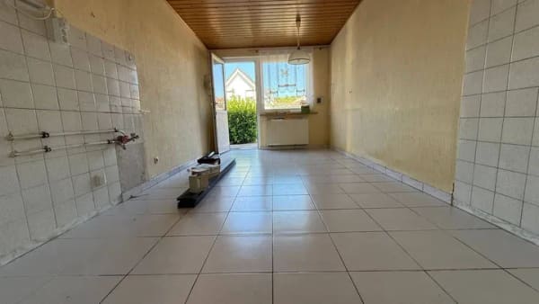 Immobilie in Lisberg - Doppelhaus mit Nebengebäuden und Scheune in Trabelsdorf - Bild 4