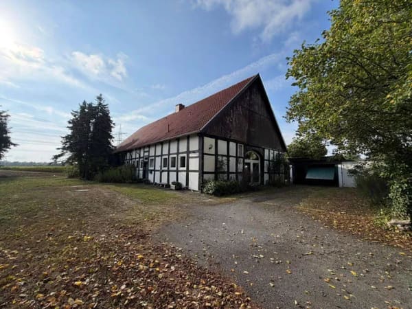 Immobilie in Bohmte - Seltene Gelegenheit! Fachwerk-Resthof in Bohmte-Herringhausen zu verkaufen - Bild 0