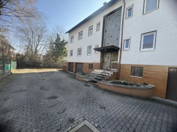 Immobilie in Schwabach - Dachgeschosswohnung in Schwabach - Bild 2