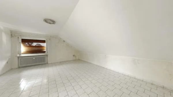Immobilie in Schwabach - Dachgeschosswohnung in Schwabach - Bild 4