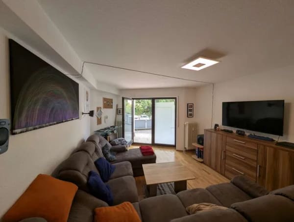 Immobilie in Böblingen - Vermietete 2-Zimmer-Wohnung mit großer Südterrasse und TG-Stellplatz, perfekt zentral gelegen - Bild 4