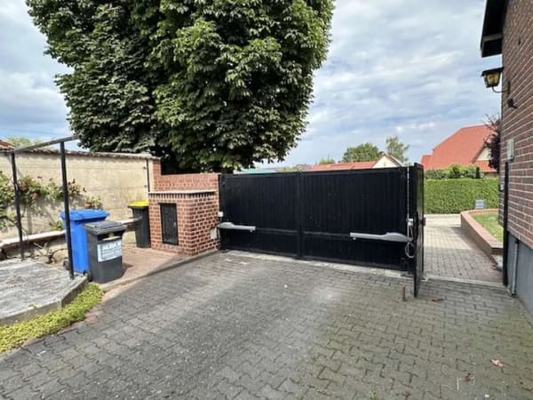 Immobilie in Schwedt/Oder - Liebevoll gestaltete Hofstelle mit EFH und großzügigem Nebengelass im Schwedter Ortsteil Kunow - Bild 2