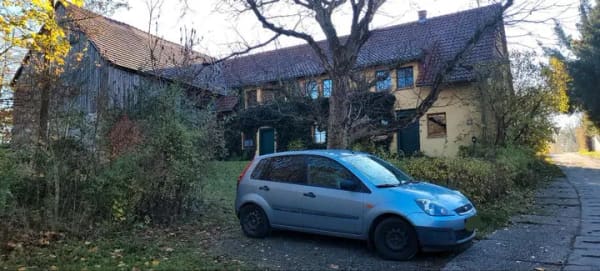 Immobilie in Stolpen - Großzügiges Wohnhaus mit ELW,  Scheune, traumhaftem Naturgarten - Bild 0