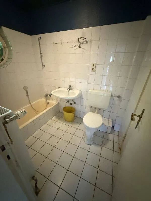 Immobilie in Lübeck - Raum für Träume: Einliegerbüro und Wohnen unter einem Dach - Bild 3