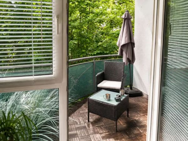Immobilie in Groß-Zimmern - Wohnen am Grünen - großzügige 2-Zimmer-Wohnung mit Balkon & Tiefgarage - Bild 1