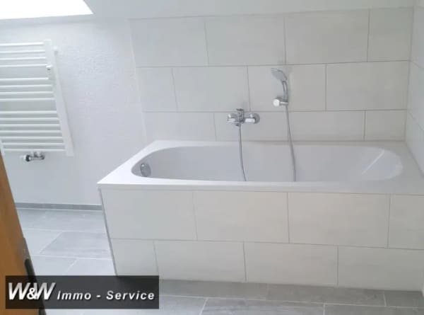 Immobilie in Reinsdorf - vollvermietetes Mehrfamlienhaus mit neuer Heizungsanlage - Bild 3