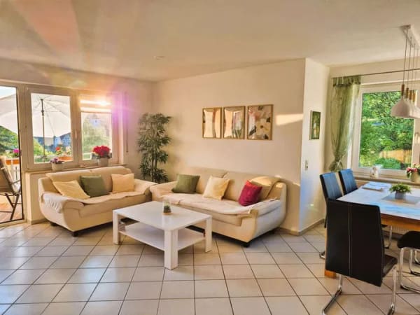 Immobilie in Mulfingen - Helle und ruhige 3-Zimmer Wohnung mit Balkon und Einzelgarage mit Stellplatz - Bild 0