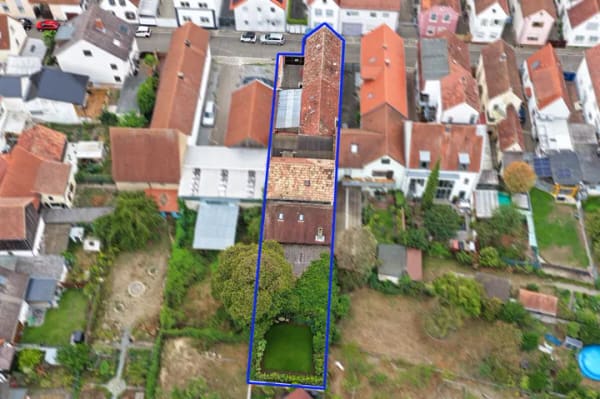 Immobilie in Waldsee - Handwerker aufgepasst! Sanierungsbedürftiges Haus mit viel Potenzial - Bild 2